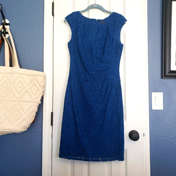 Adrianna Papell Lace Dress - Picture 2 of 11